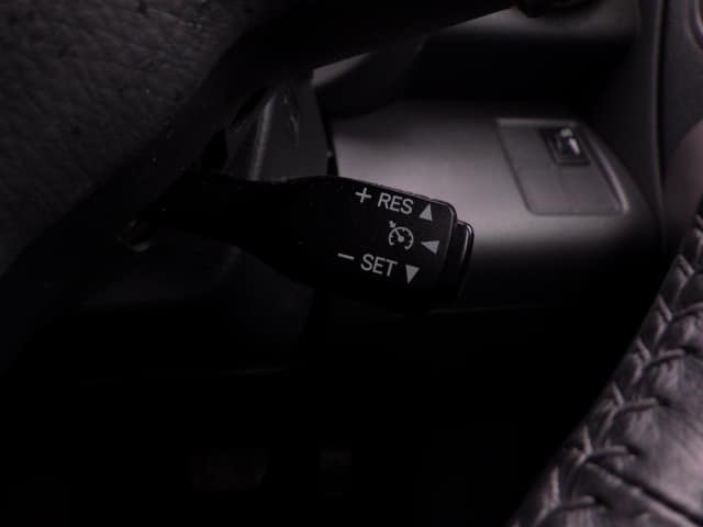 TOYOTA RAV4 thumbnail 43