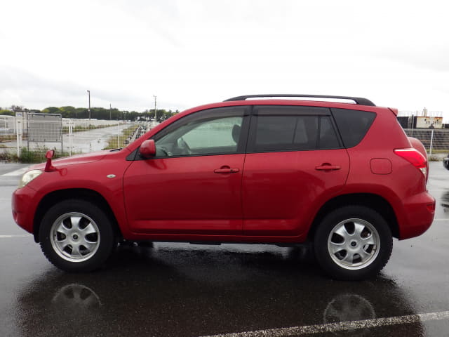 TOYOTA RAV4 thumbnail 2