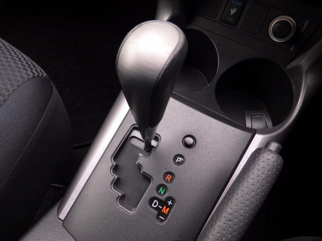 TOYOTA RAV4 thumbnail 39