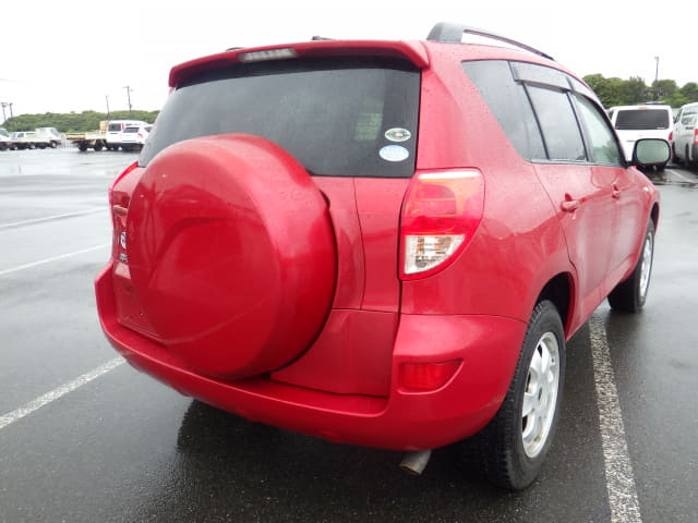 TOYOTA RAV4 thumbnail 5