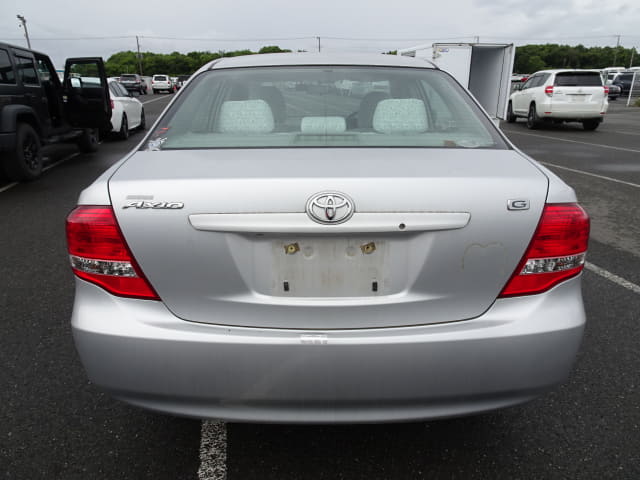 TOYOTA Corolla Axio thumbnail 4