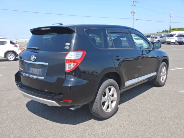 TOYOTA Vanguard thumbnail 5