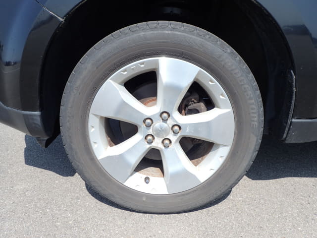 SUBARU Forester thumbnail 9