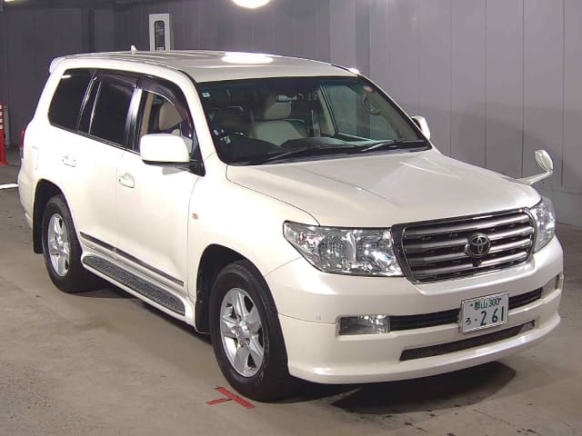 TOYOTA Land Cruiser thumbnail 6