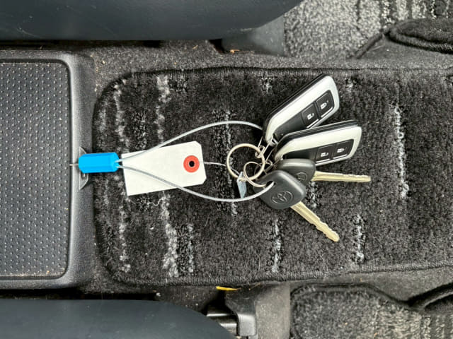 TOYOTA Wish thumbnail 42