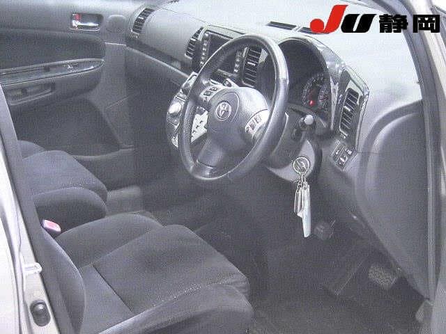 TOYOTA Wish thumbnail 57