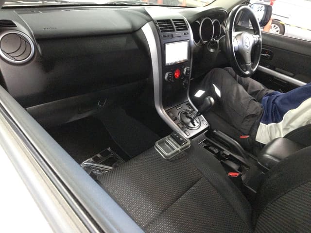 SUZUKI Escudo thumbnail 4