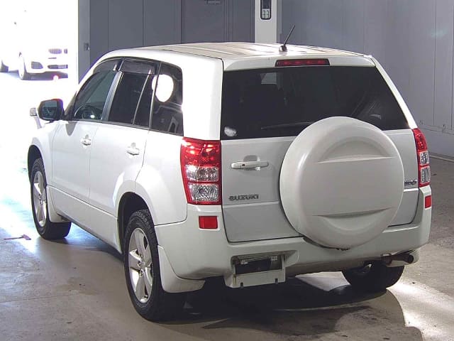 SUZUKI Escudo thumbnail 3