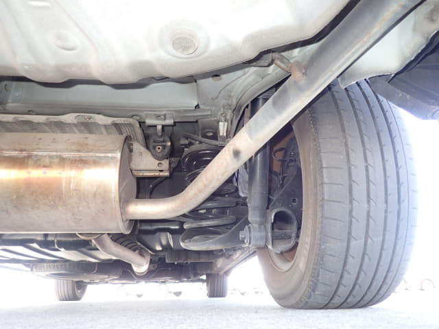 TOYOTA Noah thumbnail 16