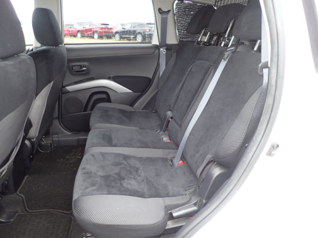 MITSUBISHI Outlander thumbnail 27