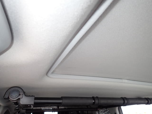 MITSUBISHI Outlander thumbnail 24