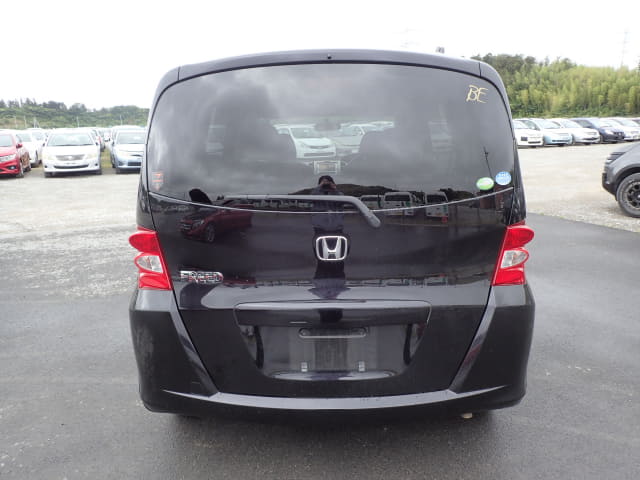 HONDA Freed thumbnail 4