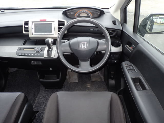 HONDA Freed thumbnail 32