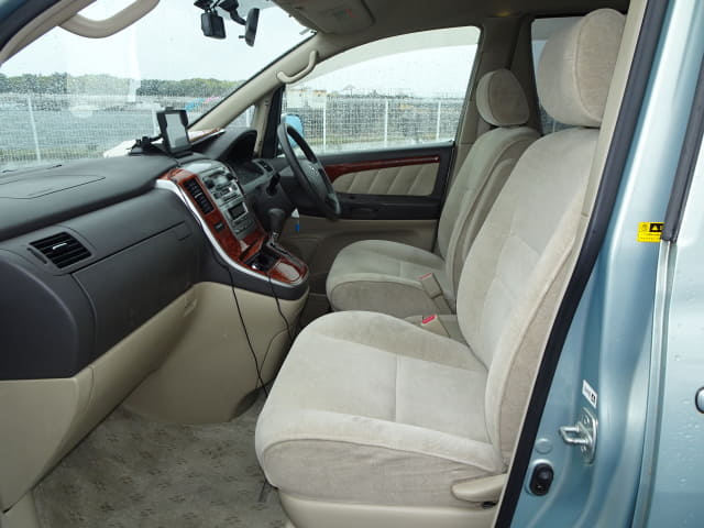 TOYOTA Alphard thumbnail 26