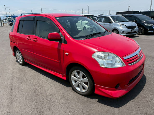 TOYOTA Raum thumbnail 7