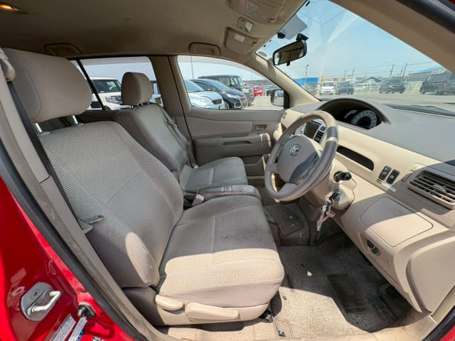 TOYOTA Raum thumbnail 25