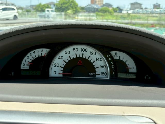 TOYOTA Raum thumbnail 32