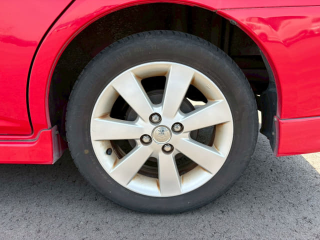 TOYOTA Raum thumbnail 10