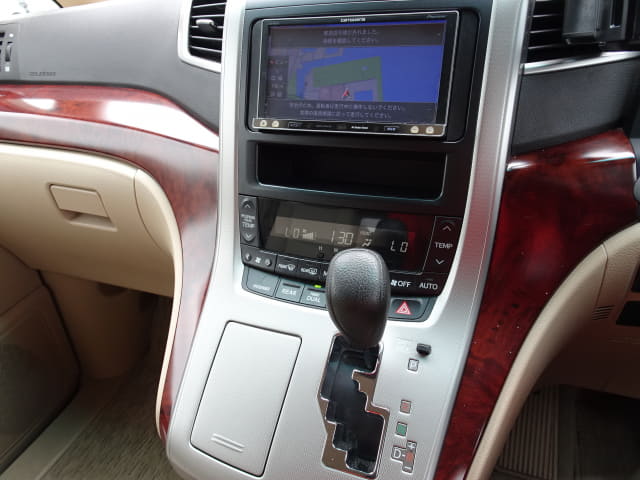 TOYOTA Alphard thumbnail 37