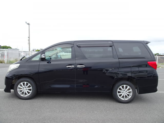 TOYOTA Alphard thumbnail 2