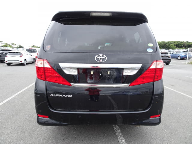 TOYOTA Alphard thumbnail 4