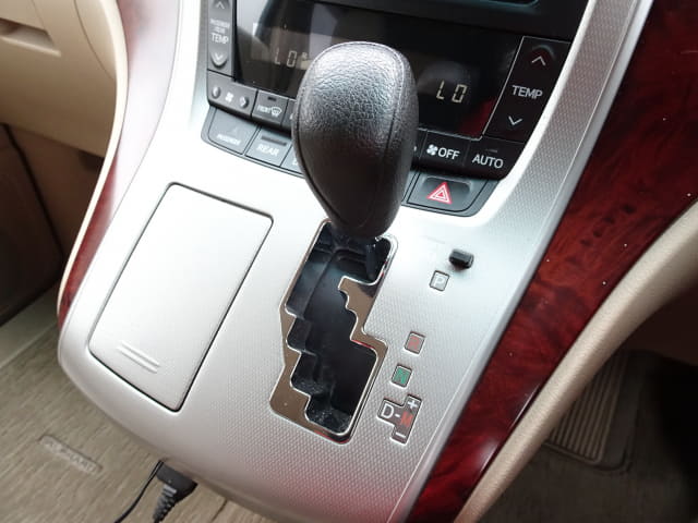 TOYOTA Alphard thumbnail 39