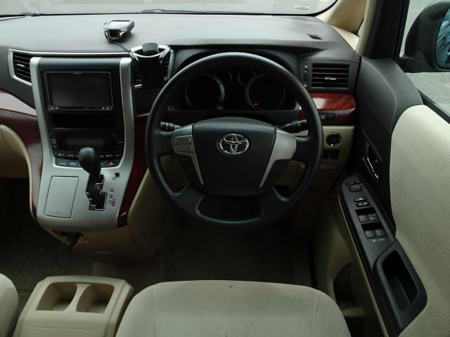 TOYOTA Alphard thumbnail 33