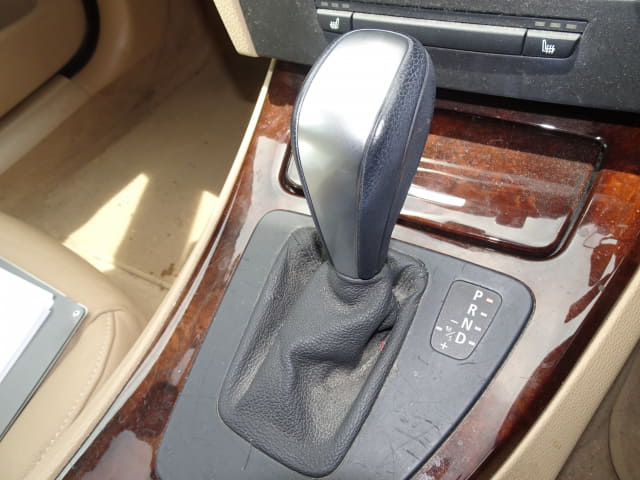 BMW 3 Series thumbnail 39