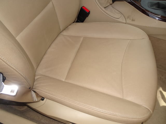 BMW 3 Series thumbnail 43