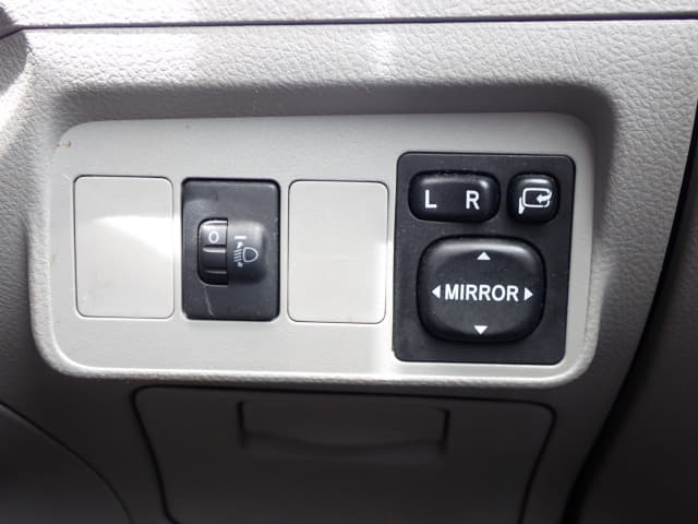 TOYOTA Corolla Axio thumbnail 37