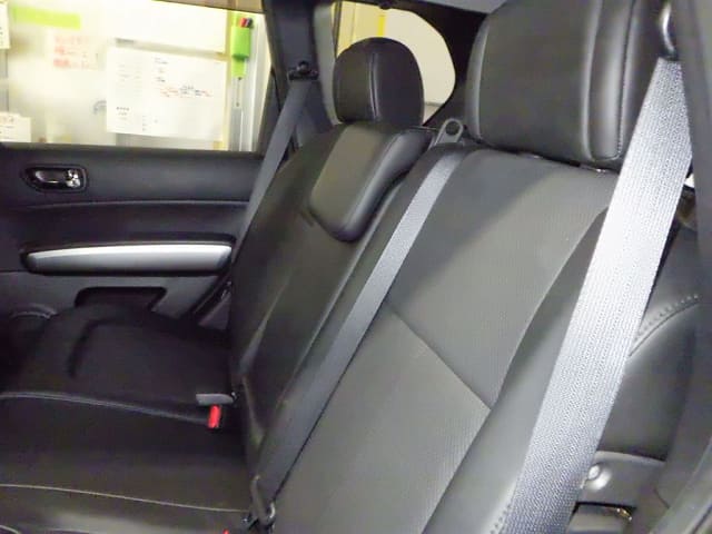 NISSAN X-Trail thumbnail 6