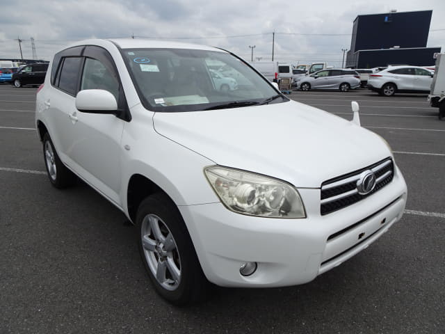 TOYOTA RAV4 thumbnail 7