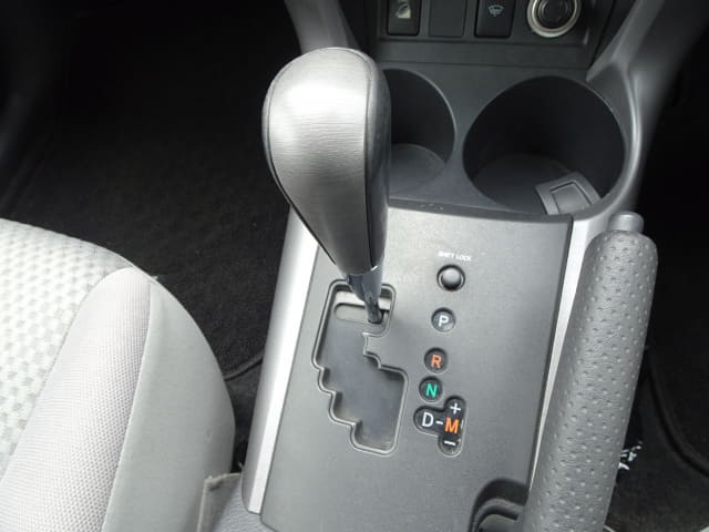 TOYOTA RAV4 thumbnail 37