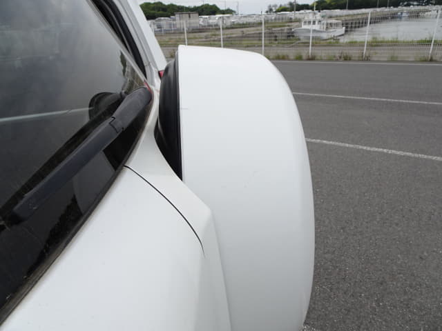 TOYOTA RAV4 thumbnail 29