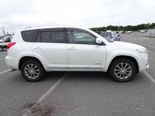 TOYOTA Vanguard thumbnail 6