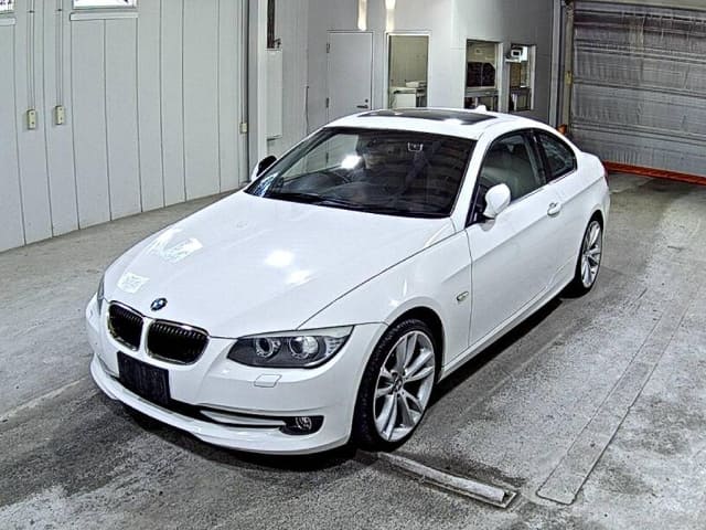 2011 BMW 3 Series