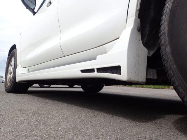 TOYOTA Land Cruiser thumbnail 19