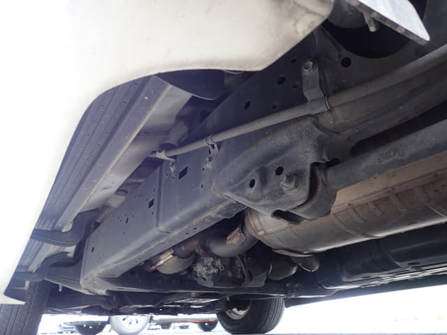 TOYOTA Land Cruiser thumbnail 18