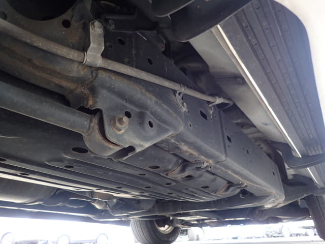 TOYOTA Land Cruiser thumbnail 22