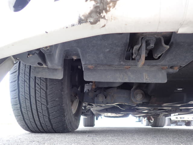 TOYOTA Land Cruiser thumbnail 13
