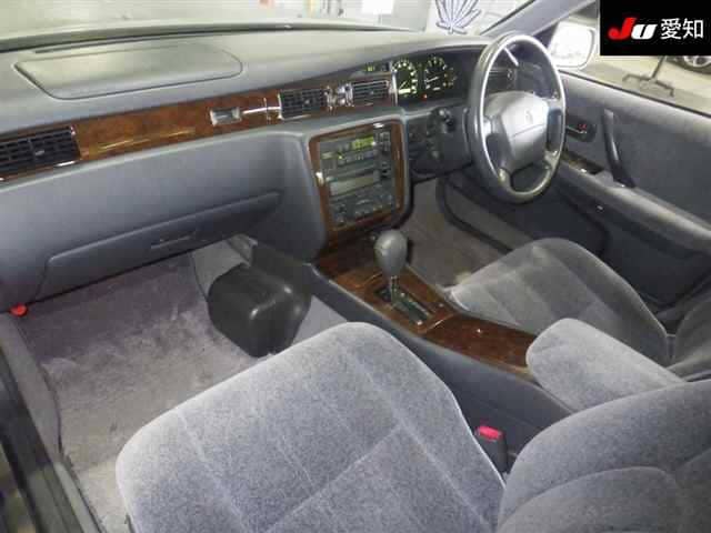 TOYOTA Crown thumbnail 56