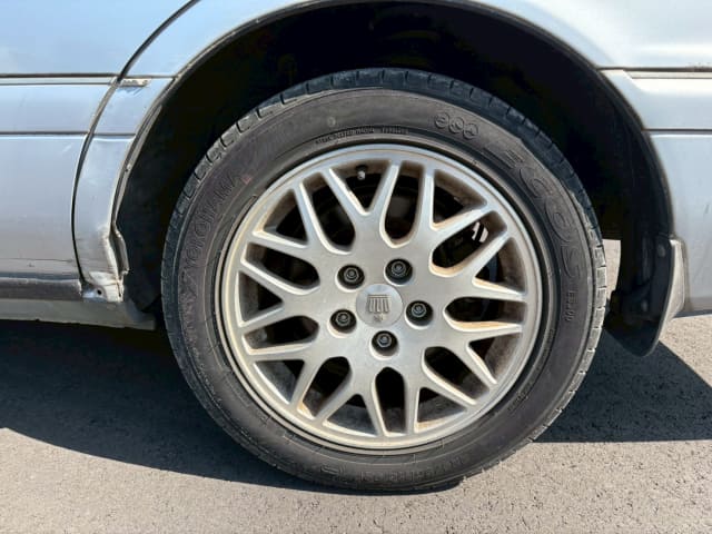 TOYOTA Crown thumbnail 10