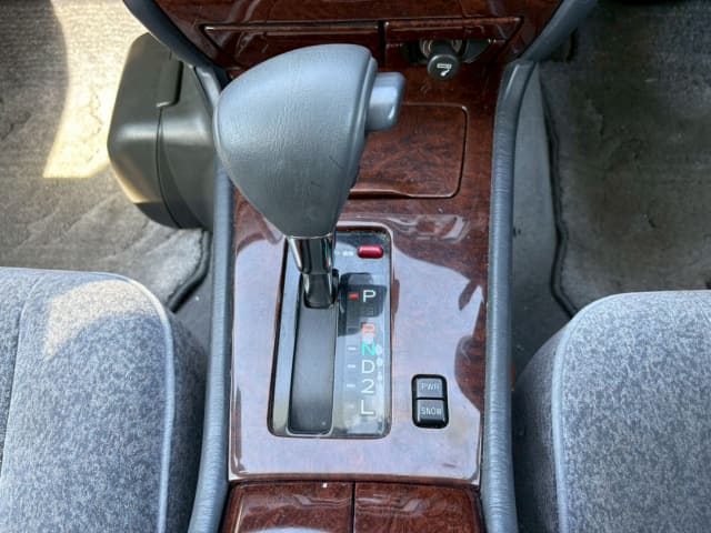 TOYOTA Crown thumbnail 39
