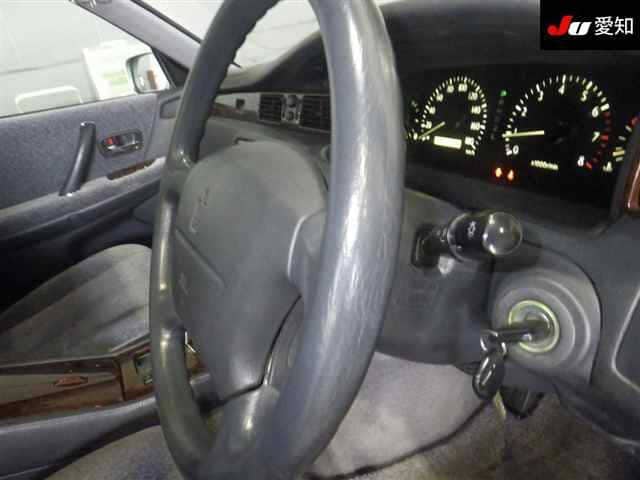 TOYOTA Crown thumbnail 57