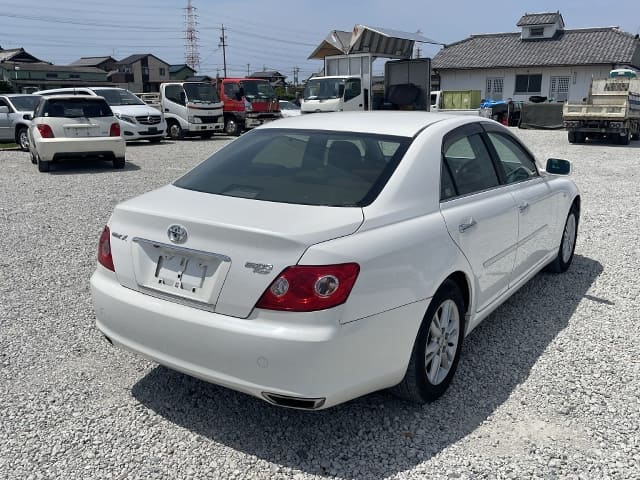 TOYOTA Mark X thumbnail 5