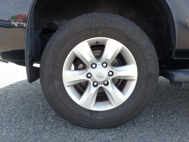 TOYOTA Land Cruiser Prado thumbnail 11