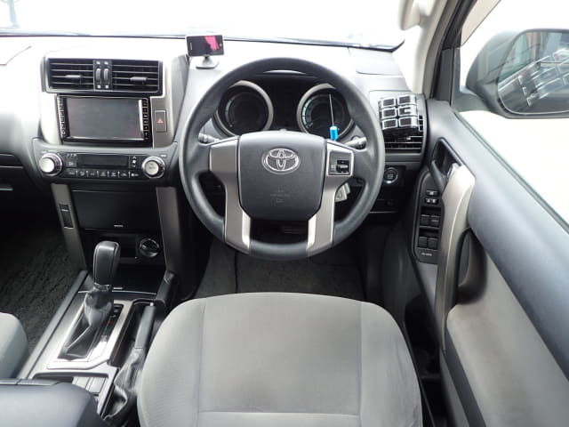 TOYOTA Land Cruiser Prado thumbnail 33
