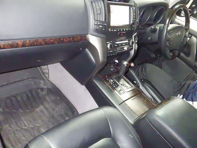 TOYOTA Land Cruiser thumbnail 62