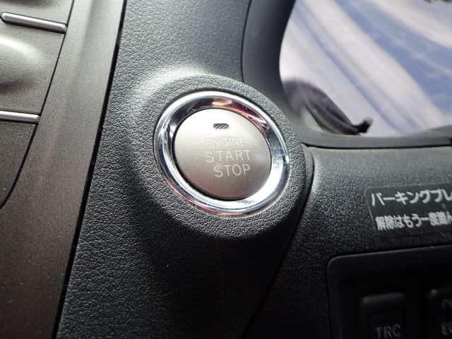 LEXUS IS thumbnail 42