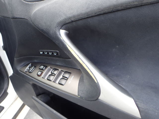 LEXUS IS thumbnail 51